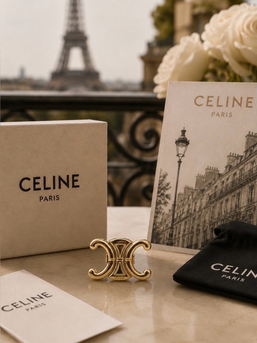 Gold Triomphe Double-C Clip